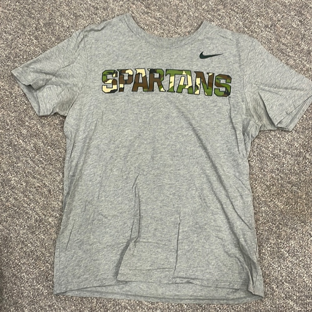 Men’s Medium Nike Tee Michigan State Spartan T-Shirt